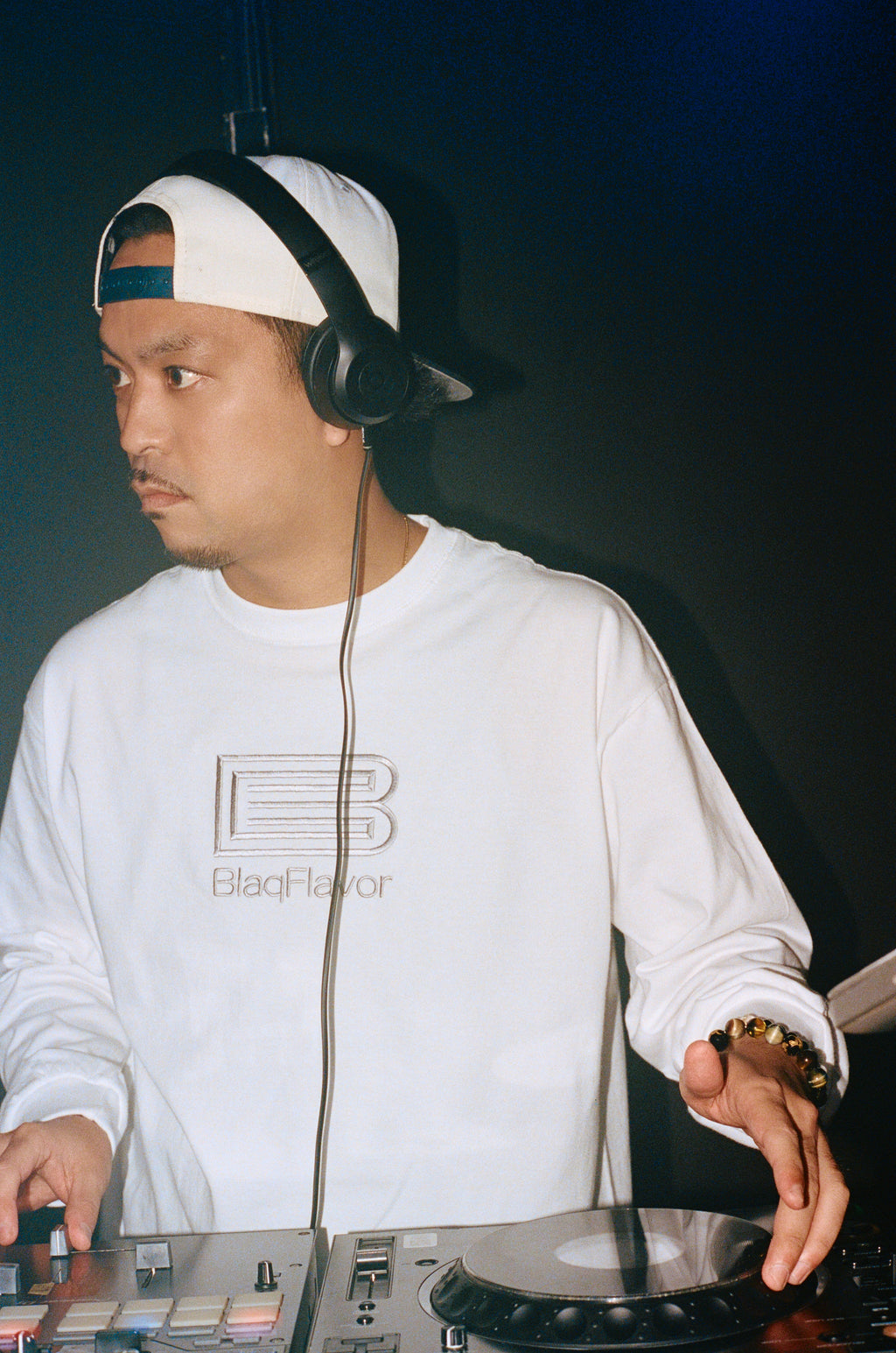 BlaqFlavor / L/S BF Analog Tee