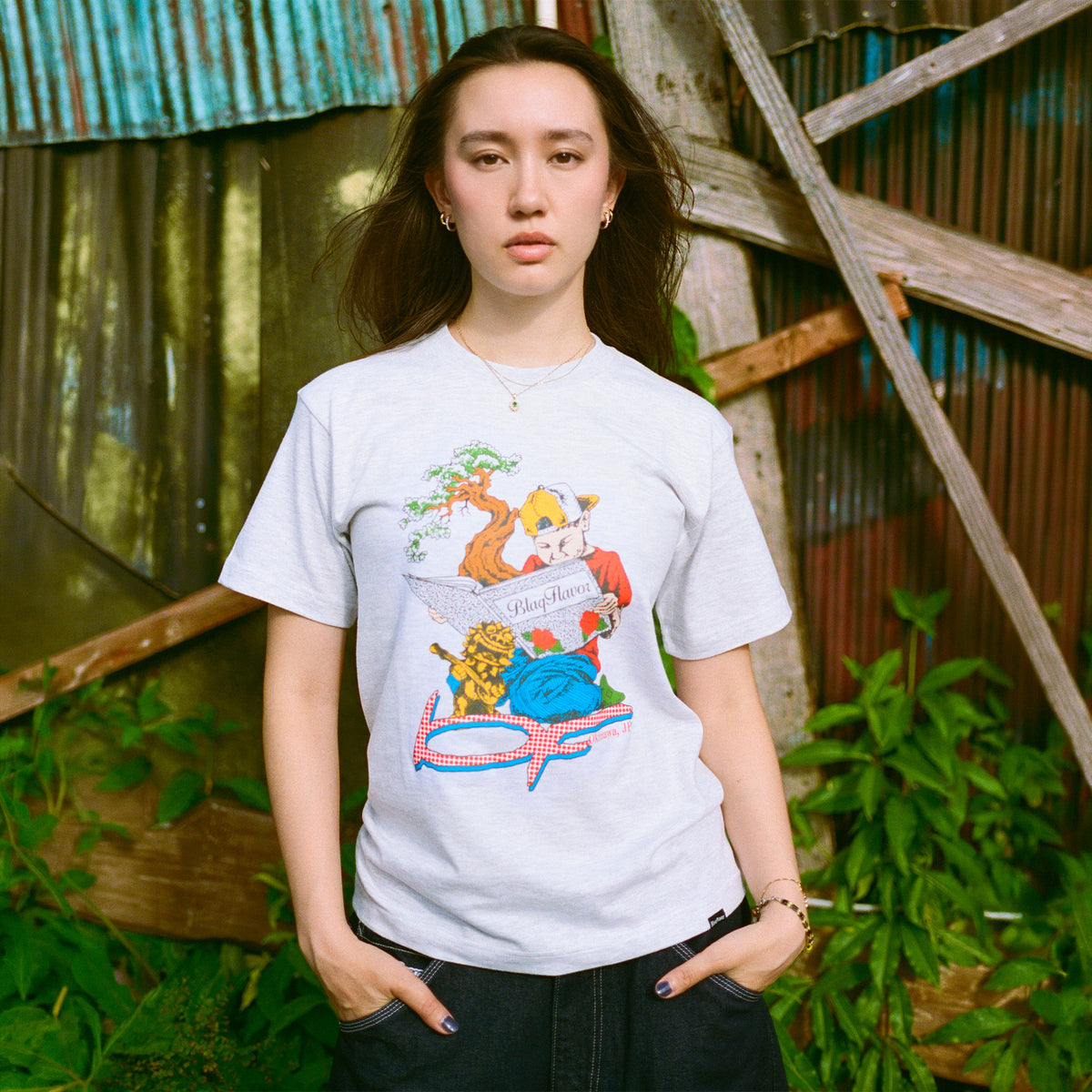BlaqFlavor / S/S News Paper Boy tee