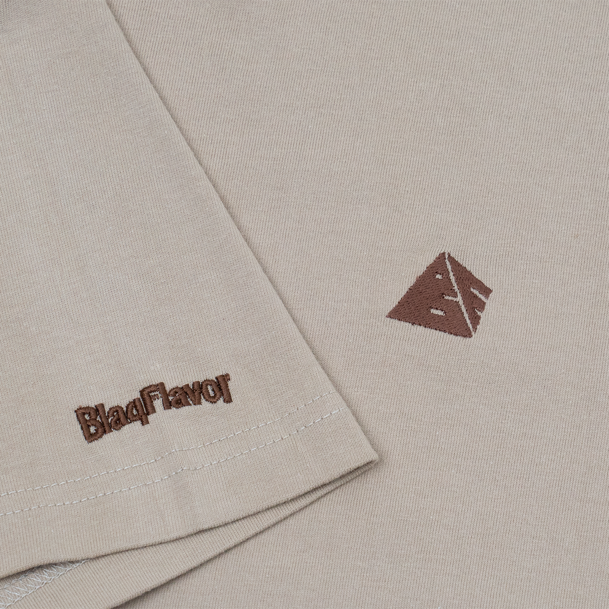 BlaqFlavor / S/S Chest Logo Tee